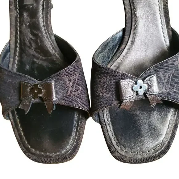 💫SOLD💫Y2k Louis Vuitton Monogram Bow Kitten Heel Mule - Size 35 EU - Picture 7 of 8